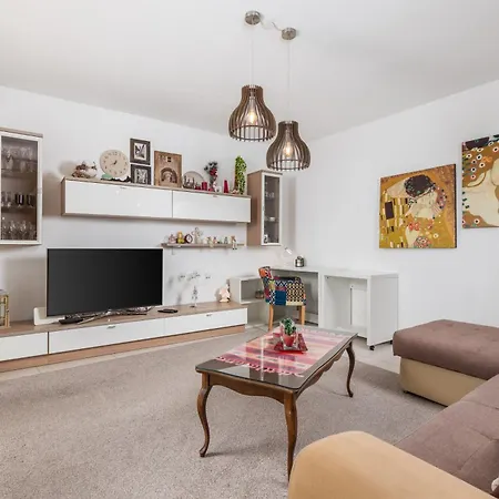 Bonaca Apartment