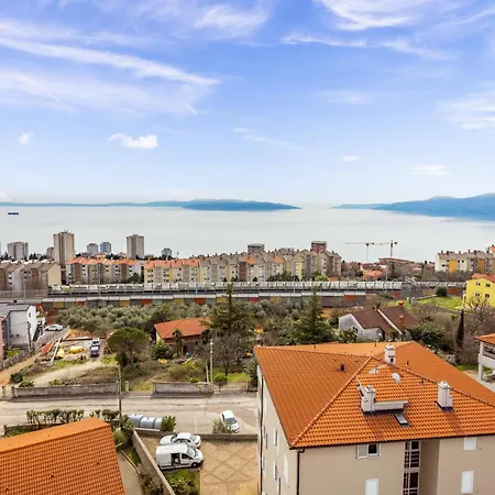 公寓 Bonaca 里耶卡